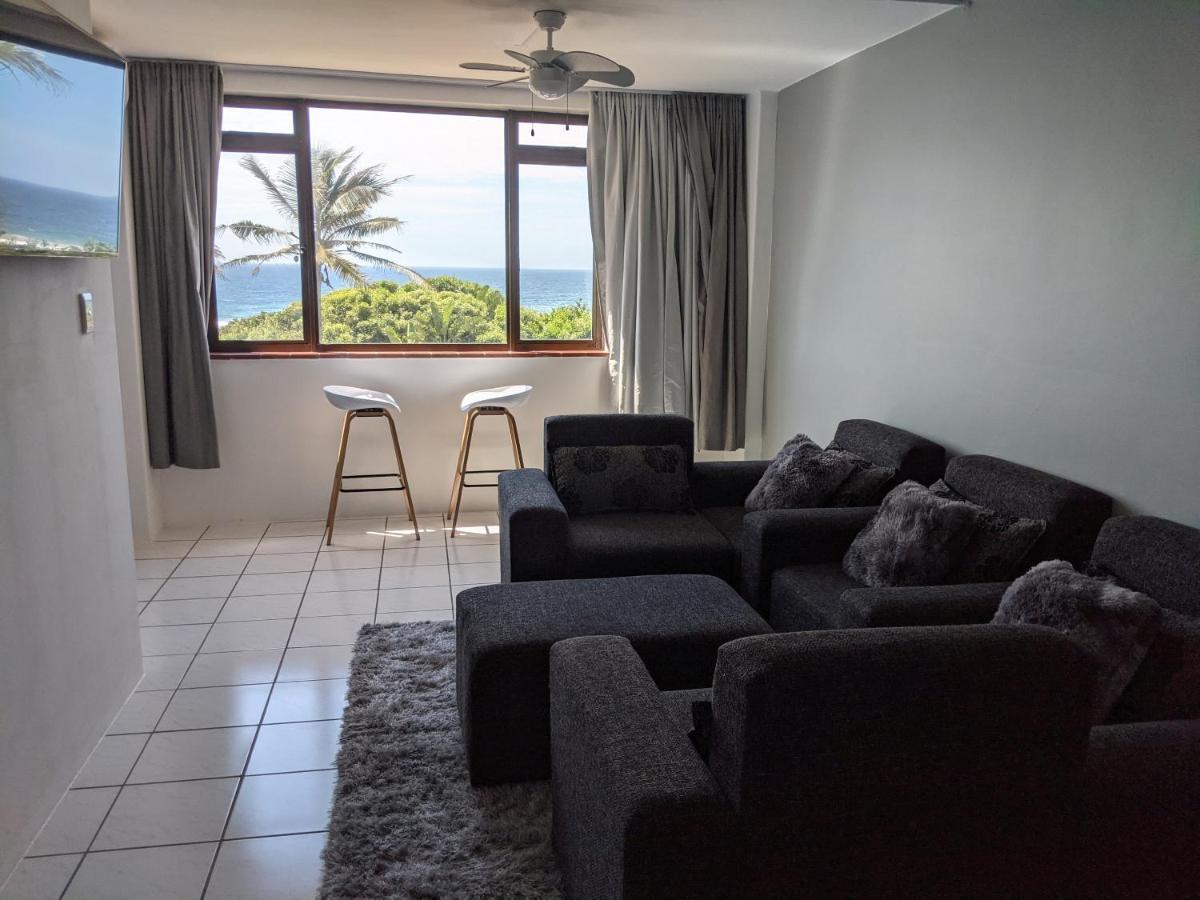 Capri24 - Modern Apartment Overlooking The Sea Amanzimtoti Bagian luar foto